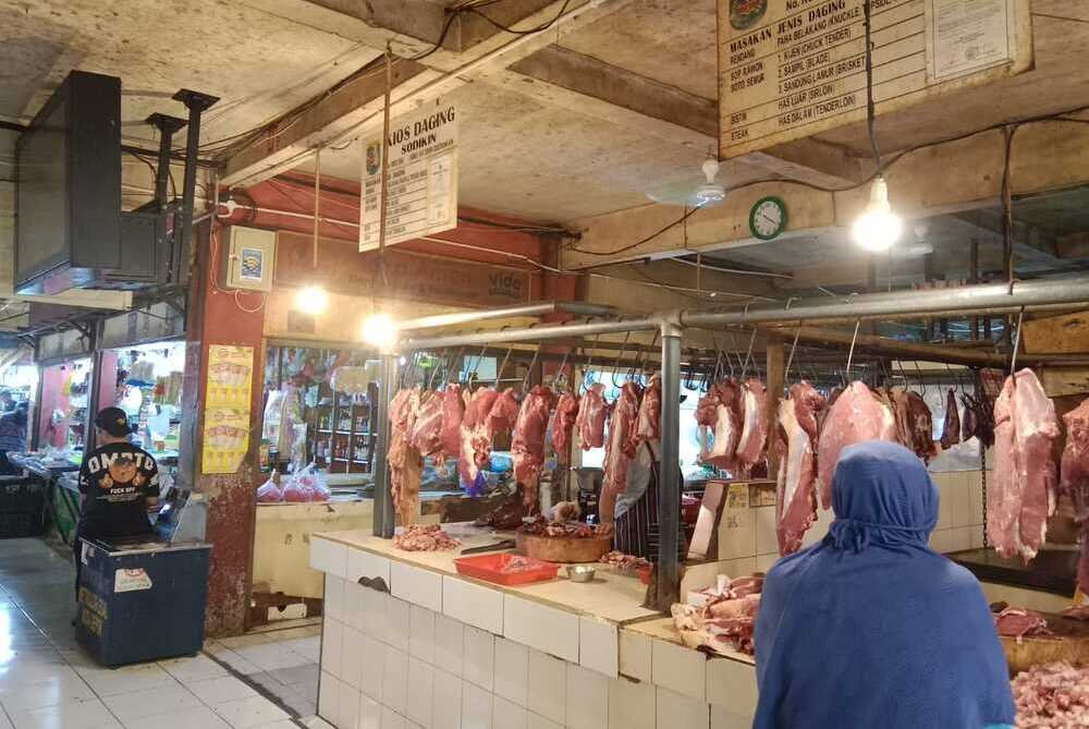 Harga Daging dan Cabai Naik Tajam di Depok Jelang Lebaran, Tembus Rp180 Ribu per Kg
