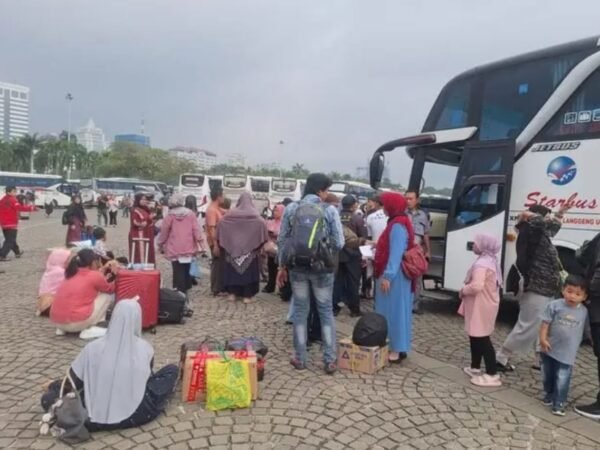 Mudik Gratis Pemprov Jakarta: Tiket Susah Didapat, Warga Kecewa