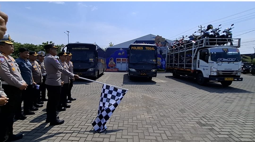 Polda Jateng Berangkatkan Pemudik Motor dengan Program Valet and Ride untuk Kurangi Kecelakaan