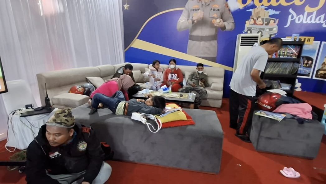 Polda Jateng Berangkatkan Pemudik Motor dengan Program Valet and Ride untuk Kurangi Kecelakaan