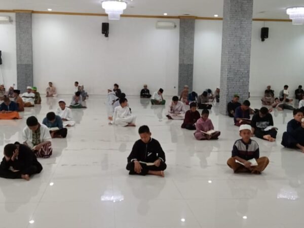 Santri Ponpes Nuu Waar AFKN Torehkan Rekor! 12.000 Khataman Alquran di Ramadan 1446 H