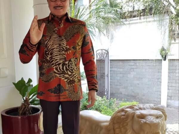 Pengacara Hotma Sitompul Meninggal Dunia