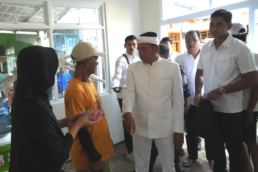 Dedi Mulyadi Ancam Stop Bantuan untuk Daerah yang Gagal Kelola Sampah