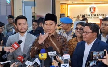 Jokowi Siap Buka Ijazah di Pengadilan