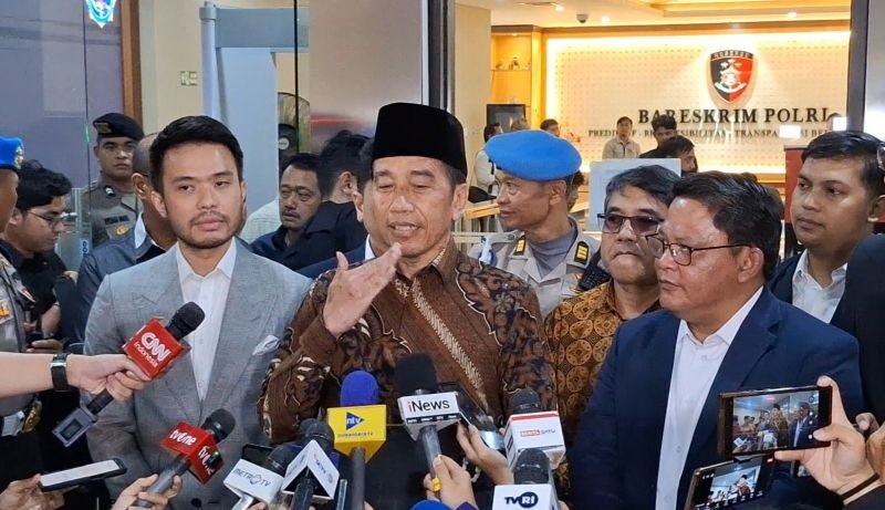 Jokowi Siap Buka Ijazah di Pengadilan