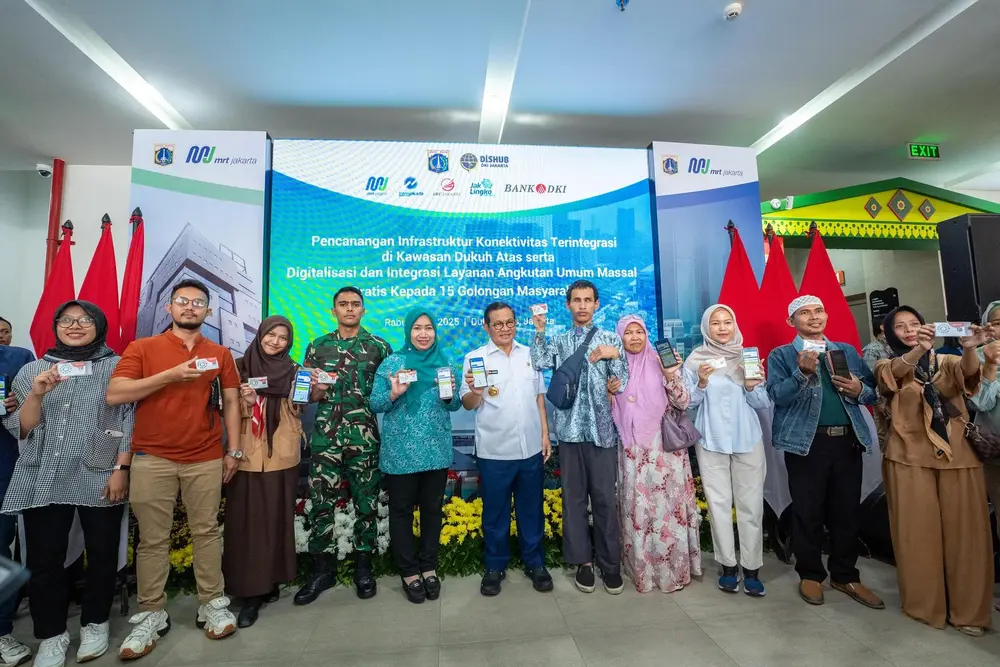 Bank DKI Luncurkan JakMob Dukung Transportasi Gratis untuk Warga Jakarta
