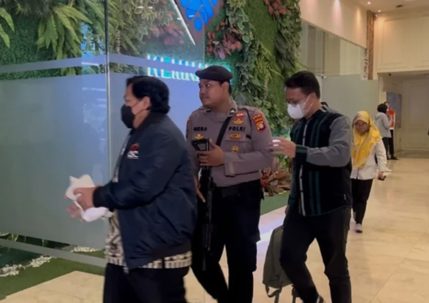 KPK Geledah Kemnaker Terkait Dugaan Pemerasan Calon TKA, 8 Tersangka Dijerat