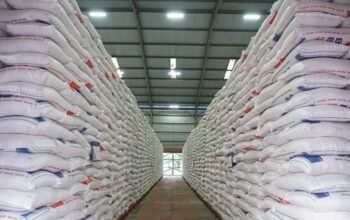 Bom Waktu Stok Jumbo Beras Bulog