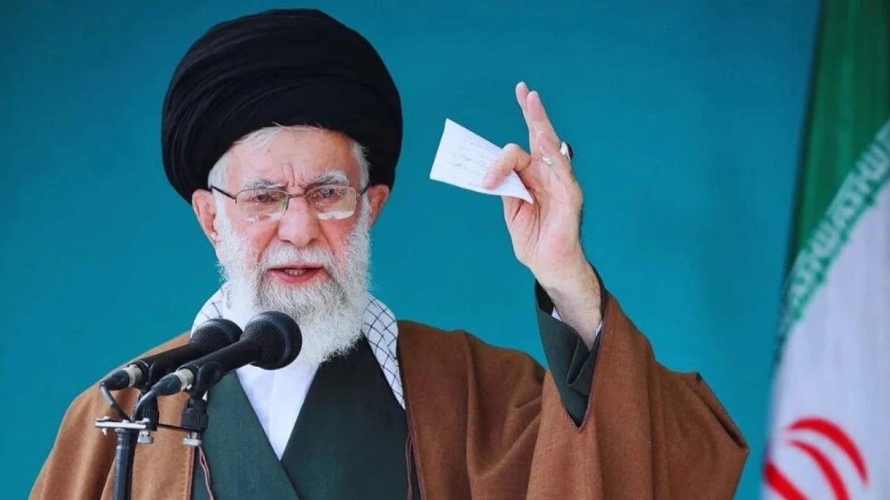 Khamenei Nyatakan Israel Telah Menetapkan "Takdir Pahit" karena Serang Iran