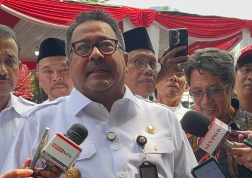 Rano Karno Minta Maaf Tak Gunakan Transportasi Umum di Hari Wajib ASN