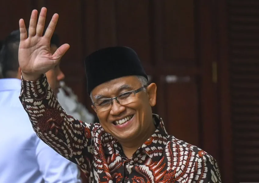 Wamendikdasmen akan Kaji Kebijakan Masuk Sekolah Jam 6 Pagi di Jabar