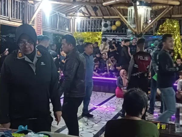 30 Peserta Pesta Gay di Puncak Bogor Reaktif HIV dan Sifilis