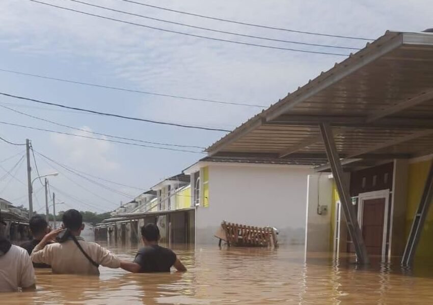 6 Kali Kebanjiran, Warga Perumahan Subsidi Arthera Hill Bekasi Desak Developer Bertanggung Jawab