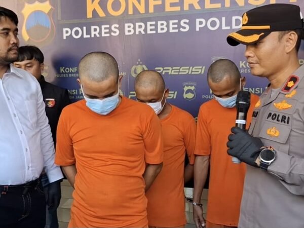 Beraksi Lintas Kabupaten, Komplotan Pencuri Baterai Tower Diringkus Polres Brebes-Tegal