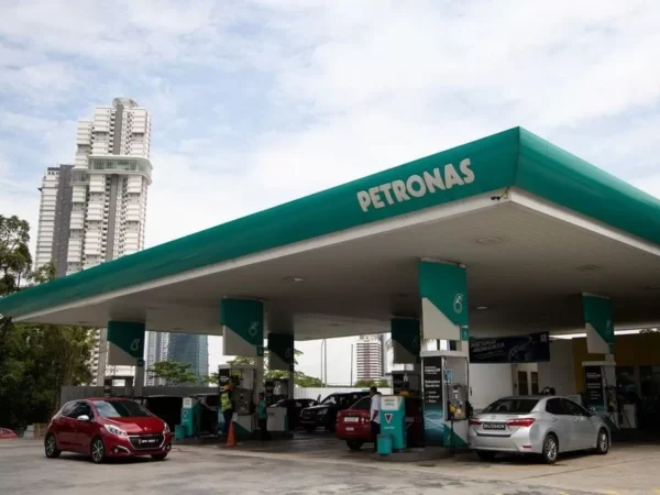 ESDM: Indonesia Belum Ada Rencana Turunkan Harga BBM seperti Malaysia