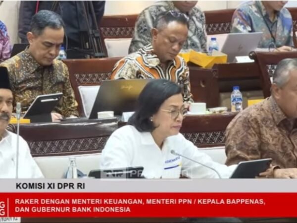 Tarif 32% Produk RI ke AS Tetap Berlaku, Sri Mulyani Siapkan Respons Diplomatik
