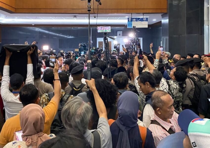 Vonis Tom Lembong dan Keresahan Gen Z: Antara Hukum, Politik, dan Masa Depan Demokrasi