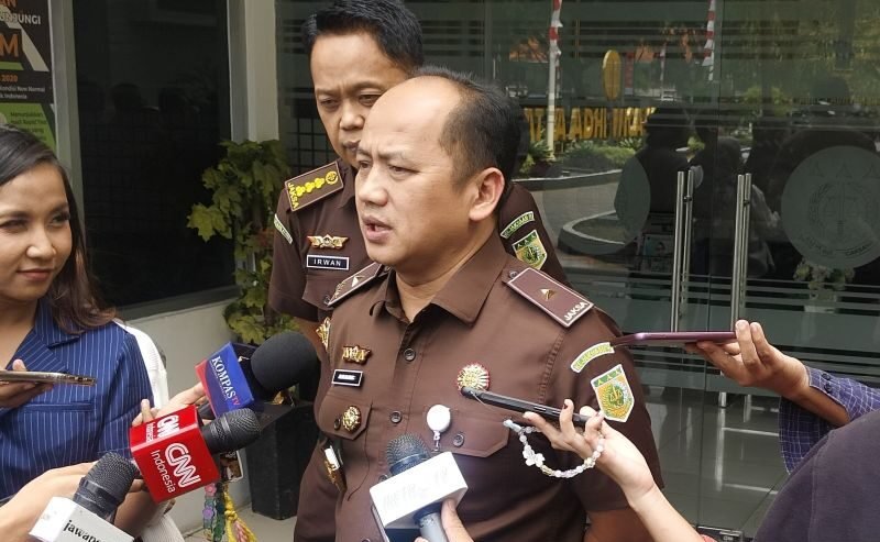 Kejagung Lengkapi Berkas Red Notice Riza Chalid dan Jurist Tan
