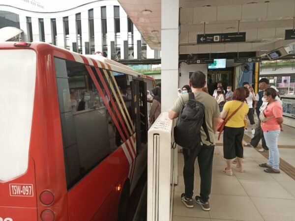 Tarif Transjakarta hingga MRT Cuma Rp80 pada 17 Agustus, Spesial HUT ke-80 RI
