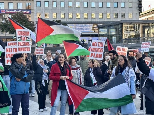 Swedia Ikuti Belanda Desak Uni Eropa Hentikan Perdagangan dengan Israel