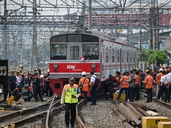 KAI: Operasi KRL Bogor–Jakarta Masih Direkayasa Meski Evakuasi Selesai