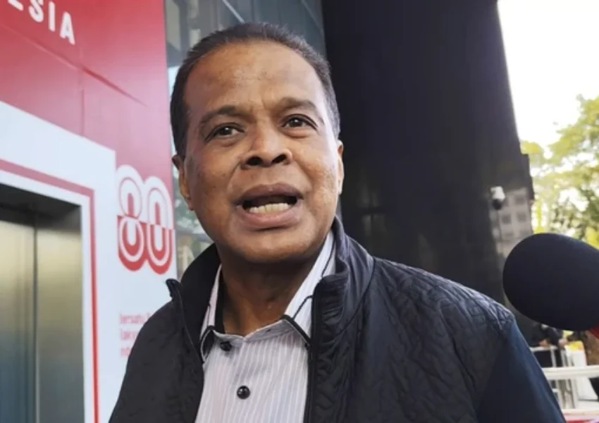 Bos Maktour Fuad Hasan Masyhur Jalani Pemeriksaan di KPK soal Dugaan Korupsi Kuota Haji 2024