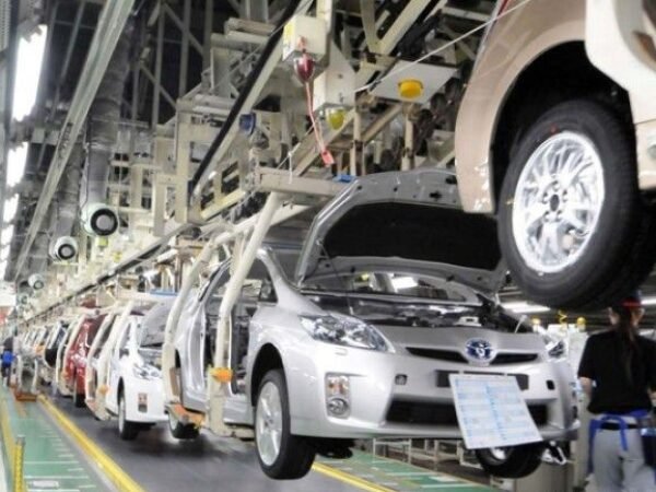 Toyota Catat Rekor Penjualan Global di Tengah Tarif Trump