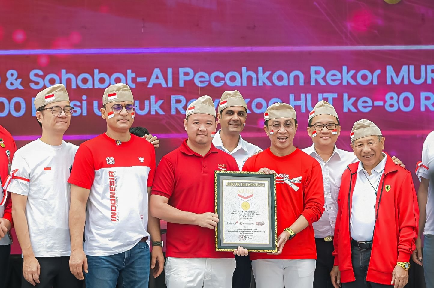 Indosat Pecahkan Rekor MURI, Ciptakan 5.000 Puisi Serempak dengan Sahabat-AI di HUT ke-80 RI