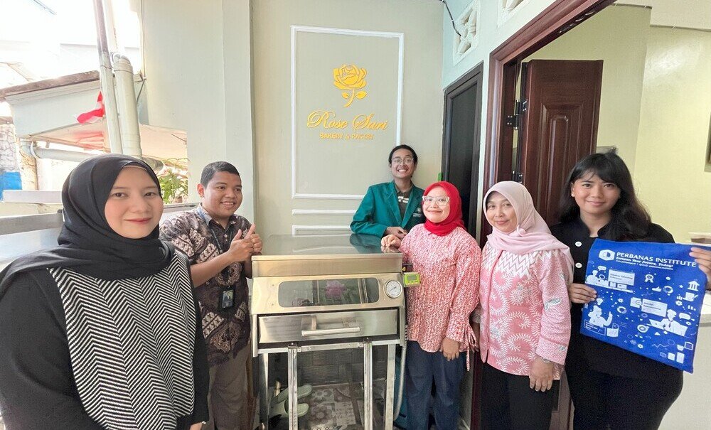 Perbanas Dampingi Rose Sari Bakery, Omzet Naik 400%