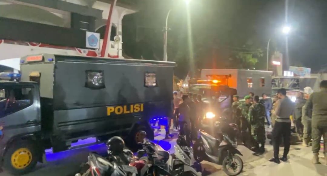 Tim Gabungan TNI, Polri, dan Satpol PP Brebes Gelar Patroli Skala Besar Pastikan Situasi Kondusif