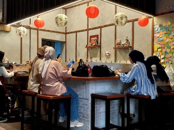 Sewa Kios Melonjak, UMKM Blok M Terdesak, Pramono Anung Turun Tangan