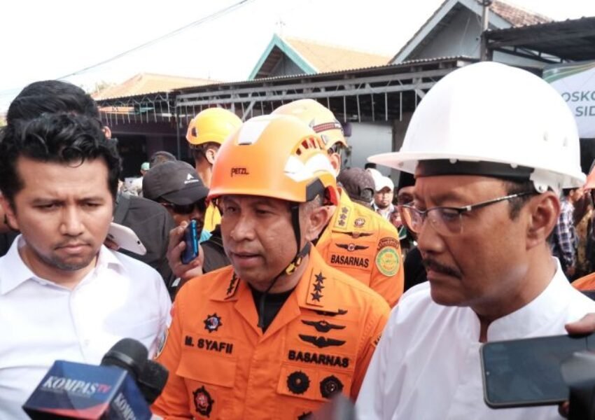 Basarnas Evakuasi Kembali Dua Korban Reruntuhan Ponpes Al Khoziny