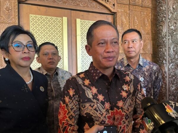 KLH: Temuan Mikroplastik di Air Hujan Jadi Alarm Serius Penanganan Sampah Nasional