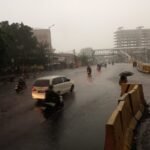 Hujan Deras Picu Banjir di Jakarta: 16 RT Terendam hingga 80 Cm, BPBD Turun Tangan