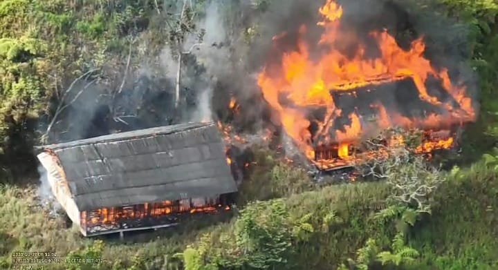 OPM Bakar Sekolah di Pegunungan Bintang, Masa Depan Anak Papua Terancam