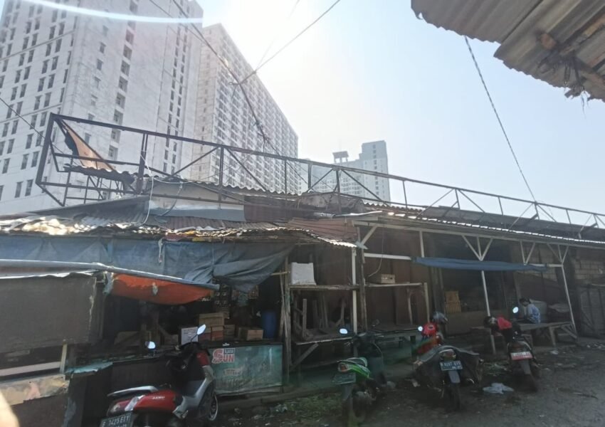 Miris! Pasar Kemiri Muka Depok Kumuh dan Bocor, Pedagang Jerit Minta Perhatian Wali Kota