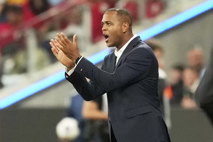 Kluivert Minta Maaf Usai Gagal ke Piala Dunia: Saya Bertanggung Jawab Penuh