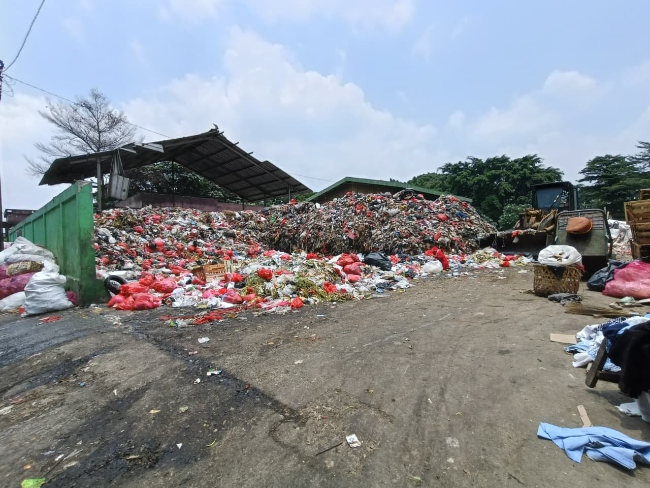 Warga Kecewa, 300 Hari Supian Suri Tak Bawa Perubahan di Depok