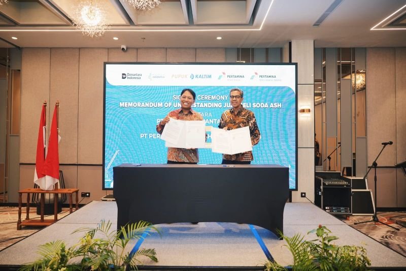 Pertamina Petrochemical Trading–Pupuk Kaltim Perkuat Kemandirian Industri Soda Ash Nasional