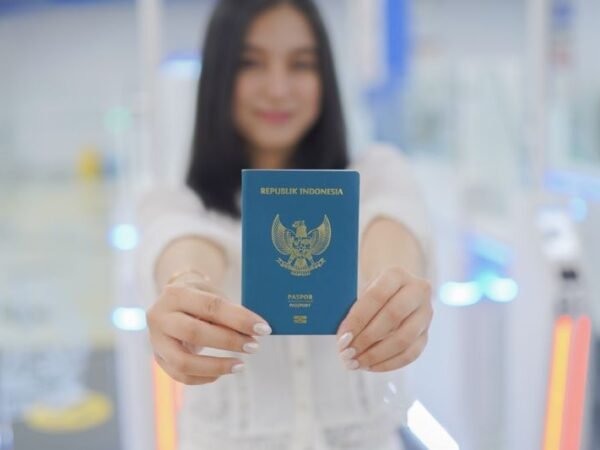 Imigrasi Luncurkan Paspor Elektronik Baru dengan Fitur Keamanan Canggih