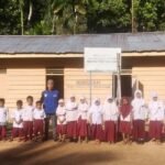 Menembus Sunyi Dusun Nunusan: Kisah Ustaz Awi di Pedalaman Talang Mamak