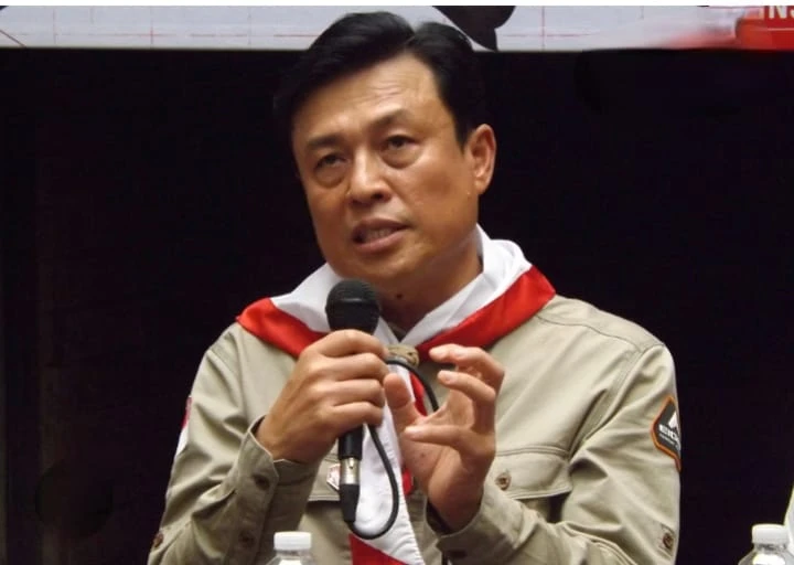 Ronny Lukito Terima Anugerah Kujang dari Budayawan Jawa Barat atas Dedikasi dalam Konservasi Alam