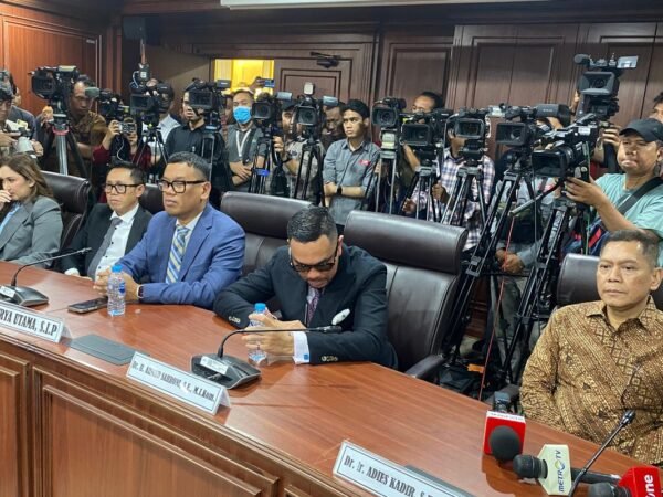 Empat Anggota DPR Nonaktif Jalani Sidang MKD, Sahroni hingga Nafa Urbach Tunggu Putusan Etik