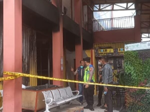 Toko Bangunan di Ketanggungan Brebes Terbakar, 2 Orang Tewas